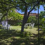 Cozy 2-bedroom Σπίτι διακοπών Montecastelli Pisano