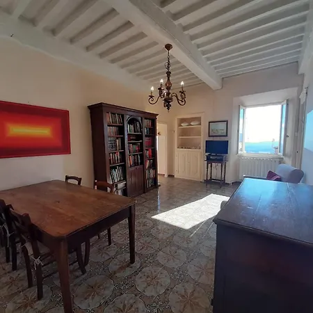 Tatil Evi Cozy 2-bedroom Montecastelli Pisano
