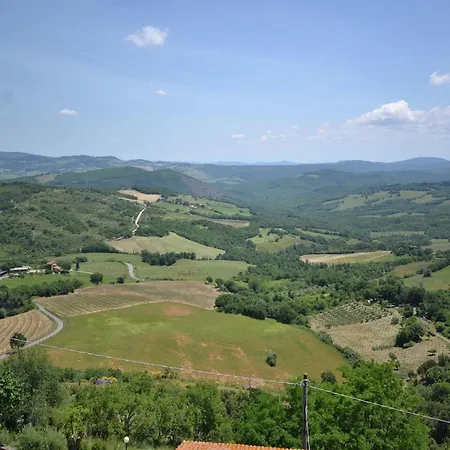 Cozy 2-bedroom Montecastelli Pisano